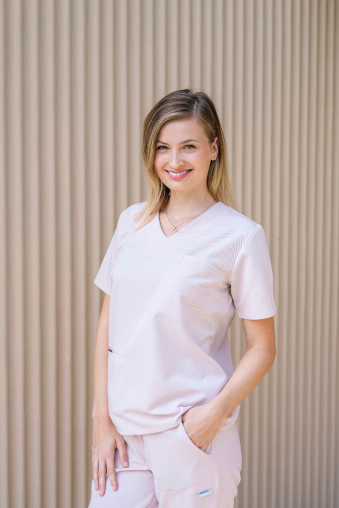 Helena Řeháková, DiS., dentální hygienistka - CLINIQ Dejvice